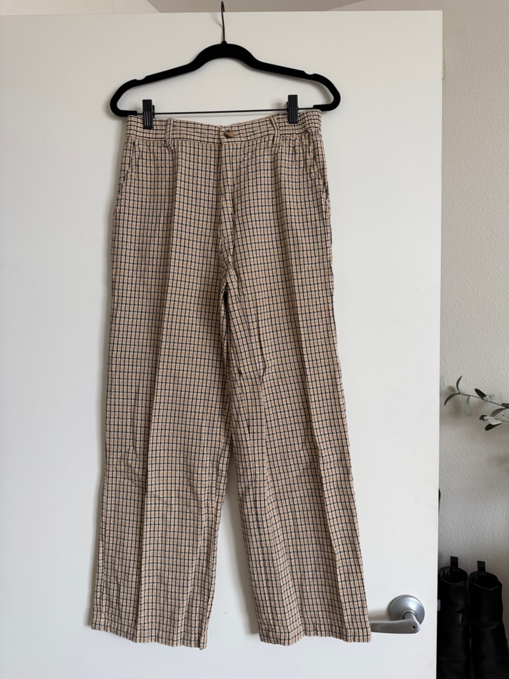 Billabong Beige and Black Wide Leg Check Pants